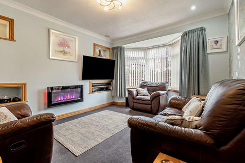 3 bedroom semi-detached house for sale, Burley Hill Drive, Leeds
