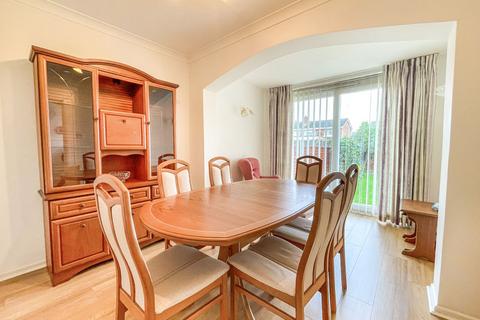 3 bedroom semi-detached house for sale, Barton Drive, Hedge End, SO30