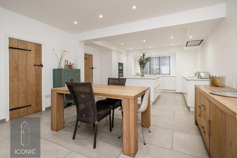 3 bedroom detached house for sale, Sandy Lane, Taverham, Norwich