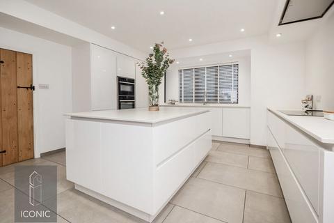 3 bedroom detached house for sale, Sandy Lane, Taverham, Norwich