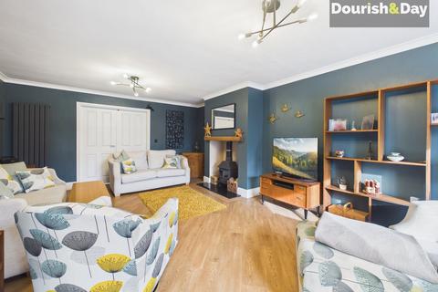 5 bedroom detached house for sale, Newport Road, Stafford ST18