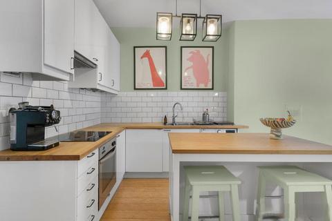 undefined, Evering Road, London N16