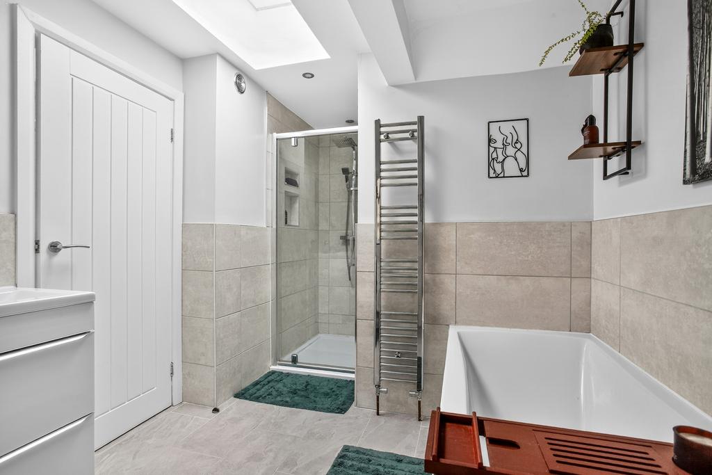 Master En-suite