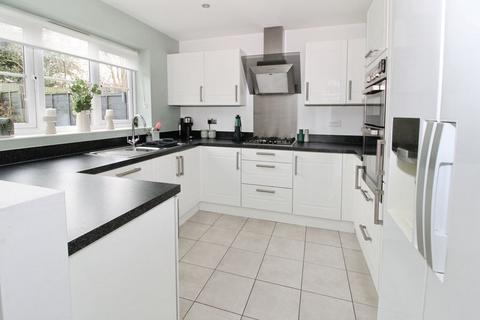undefined, Redmires Close, Rushall, WS4 1ET