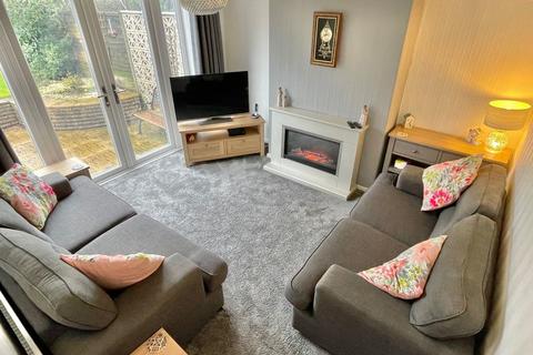 4 bedroom semi-detached house for sale, Warren Road, Kingstanding, Birmingham, B44 8QH