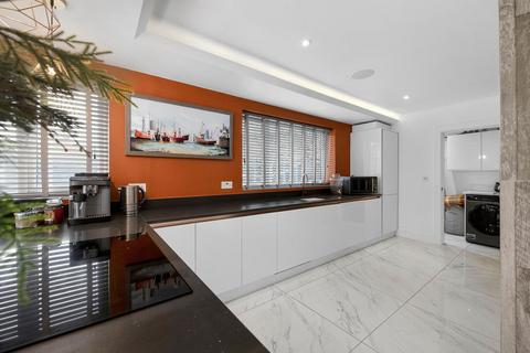 4 bedroom detached house for sale, Dorrita Avenue, Waterlooville