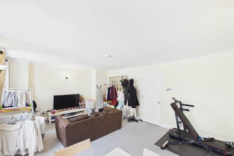 2 bedroom flat for sale, Flat 2, 27 Pier Road, St Helier