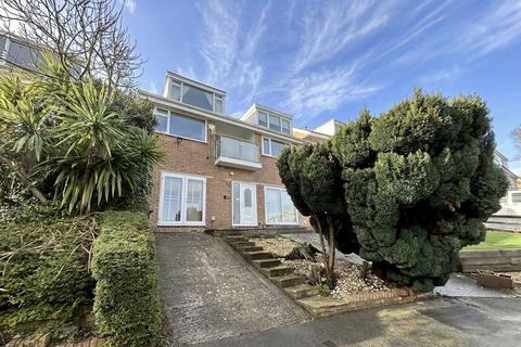 undefined, Ormeside, Penrhynside