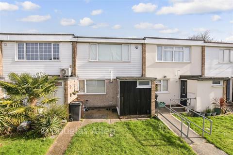 3 bedroom terraced house for sale, Rettendon Gardens, Wickford SS11