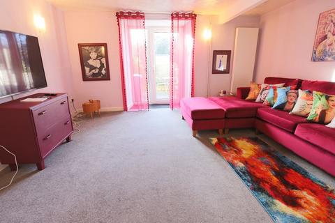 2 bedroom cottage for sale, Old Town Street, Dawlish