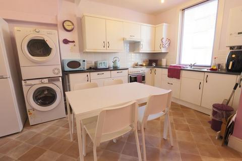 2 bedroom cottage for sale, Old Town Street, Dawlish
