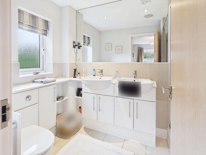 Ensuite shower room