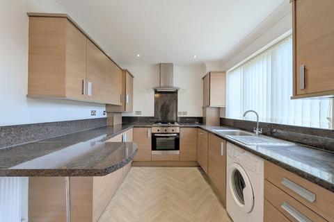 undefined, To Let - Ennismore Gardens, Southport - Two Bedroom Apt with Balcony