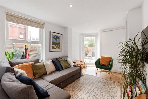 2 bedroom apartment for sale, Ambler Road, London, N4