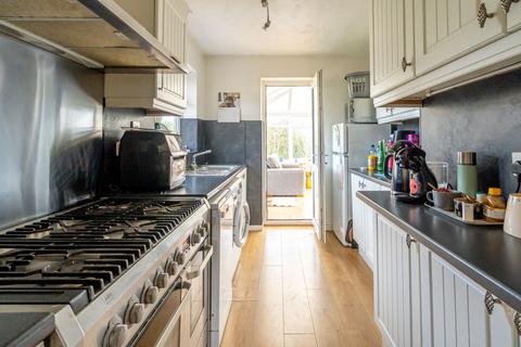 2 bedroom detached bungalow for sale, Pryors Lane, Aldwick