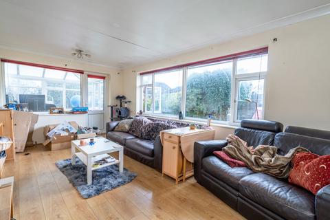2 bedroom detached bungalow for sale, Pryors Lane, Aldwick