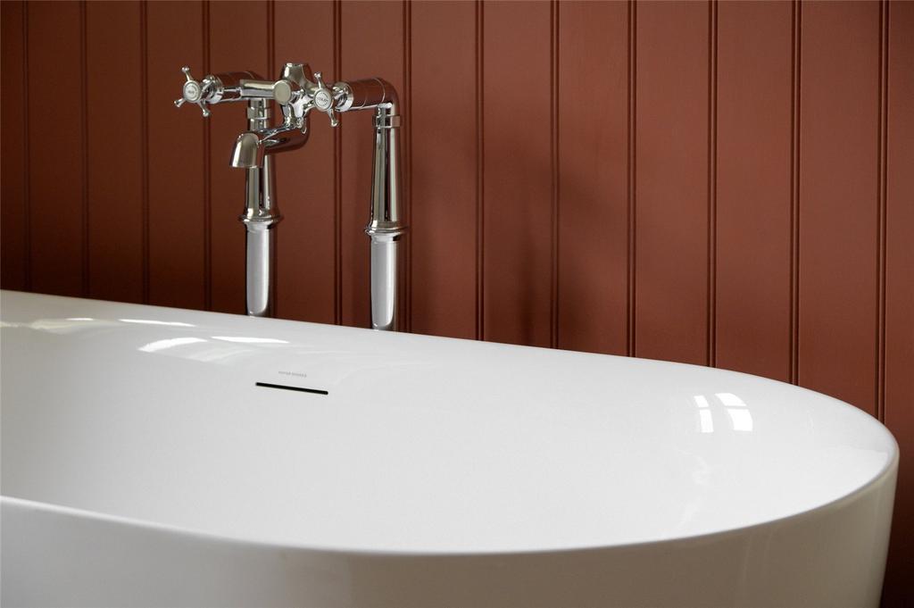 Detail Bathroom