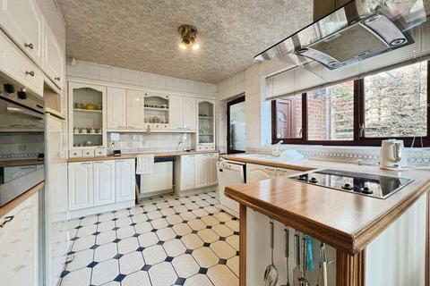 4 bedroom detached house for sale, High Meadows, Bromley Cross