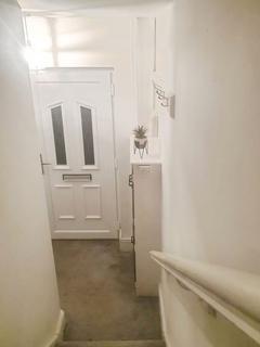 2 bedroom semi-detached house for sale, Rufford Drive, Manchester