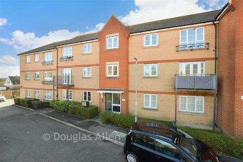 1 bedroom ground floor flat for sale, Bridge Road, Wickford, Essex