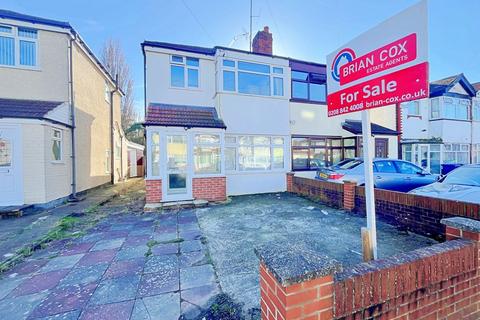 3 bedroom semi-detached house for sale, Neal Avenue, Southall