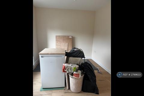 4 bedroom terraced house to rent, Bow Locks, London, E3