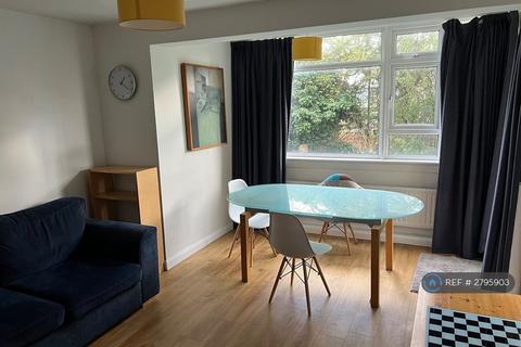 undefined, Weydown Close, Southfields, SW19