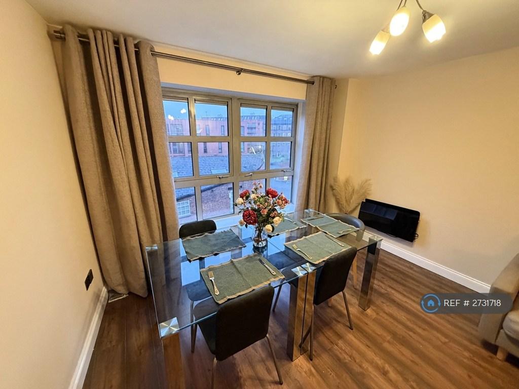 Living Room (4 Of 4)