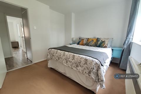 1 bedroom flat to rent, Inwen Court, London, SE8