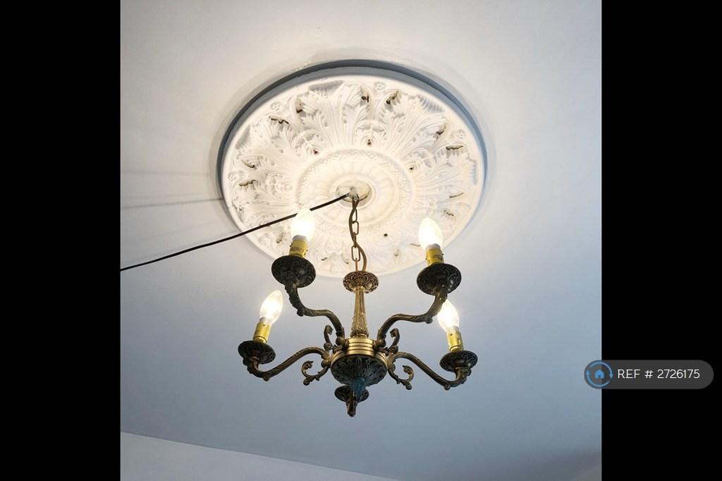 Bedroom Ceiling Rose/Lights