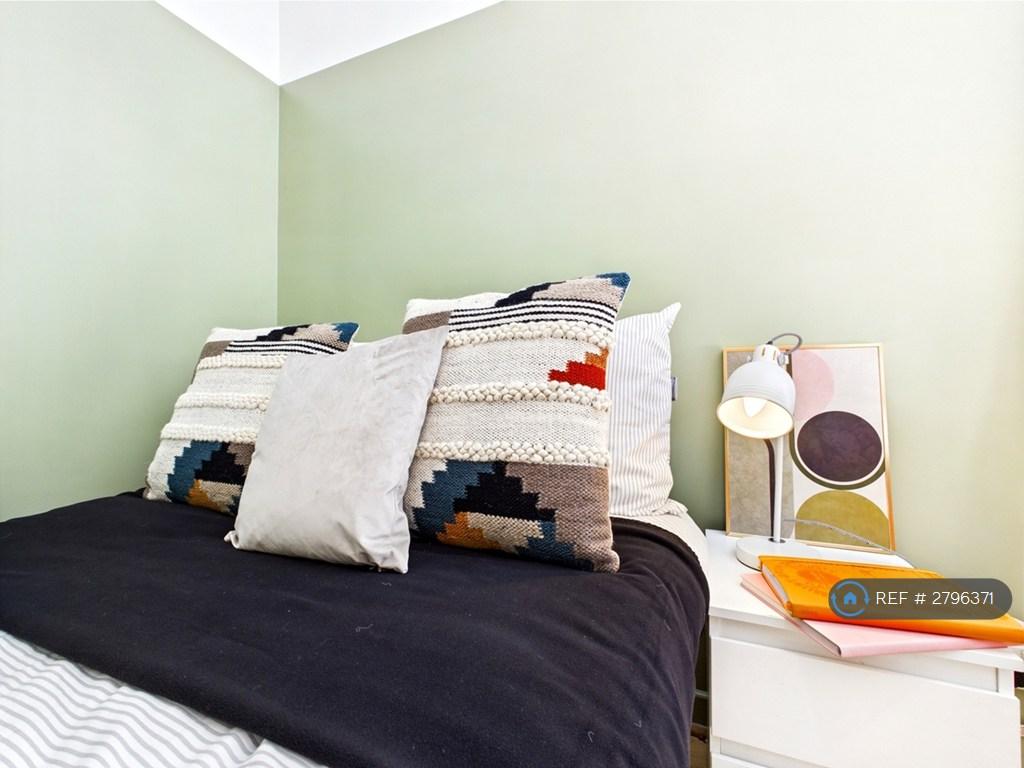 Room 1