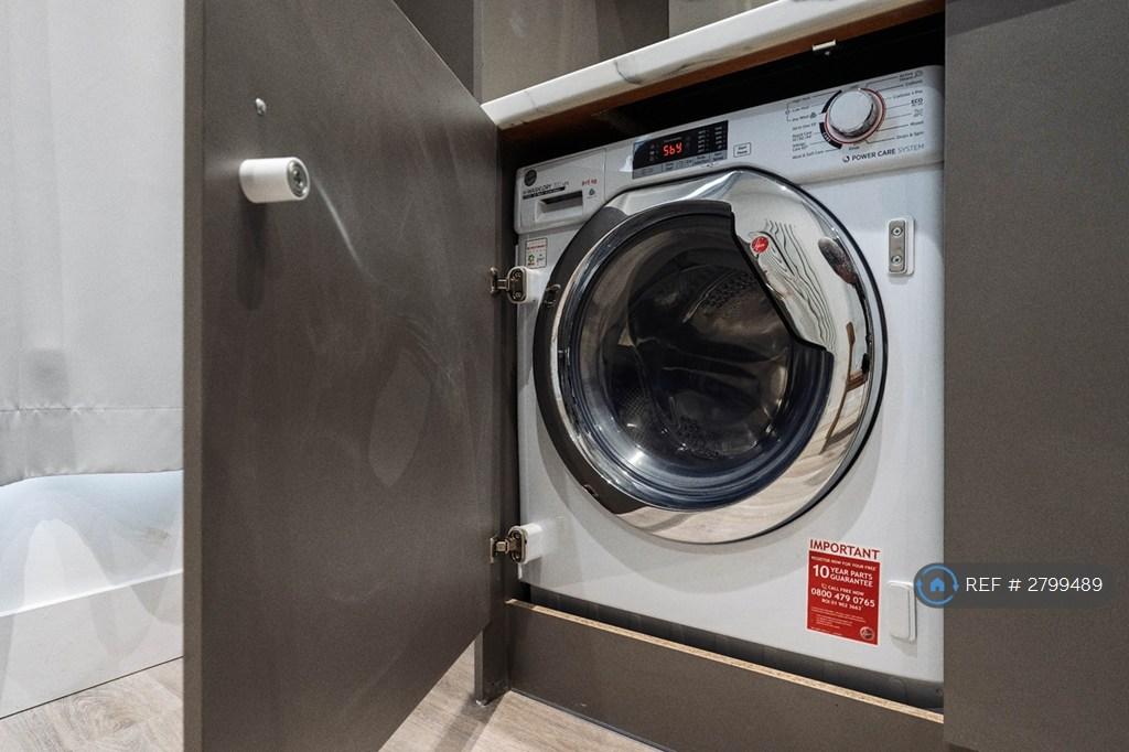 Built-In Washing/Tumble Dryer
