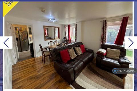 3 bedroom end of terrace house to rent, Battle Place, Reading, RG30