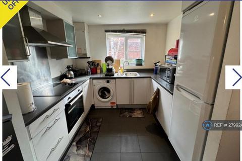 3 bedroom end of terrace house to rent, Battle Place, Reading, RG30