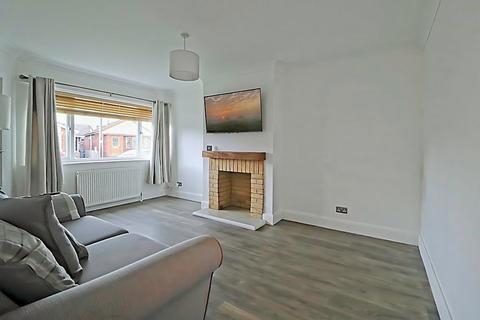 1 bedroom bungalow for sale, Temptin Avenue, Canvey Island