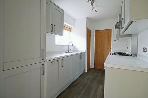 1 bedroom bungalow for sale, Temptin Avenue, Canvey Island