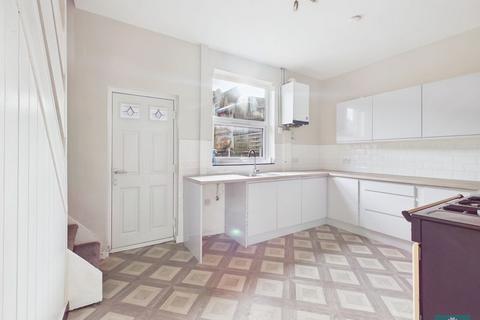 3 bedroom terraced house for sale, Duckworth Street, Oldham OL2