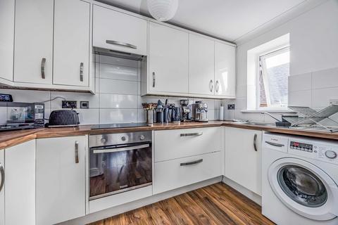 2 bedroom flat for sale, High Street, Emsworth