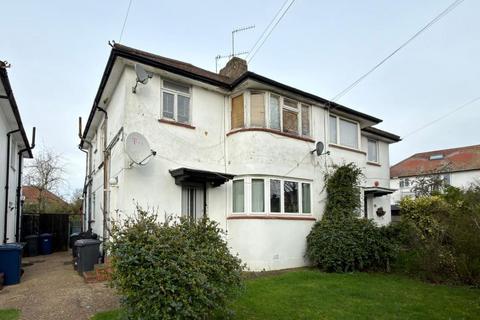 1 bedroom flat for sale, 75 Westmere Drive, Mill Hill, London, NW7 3HG
