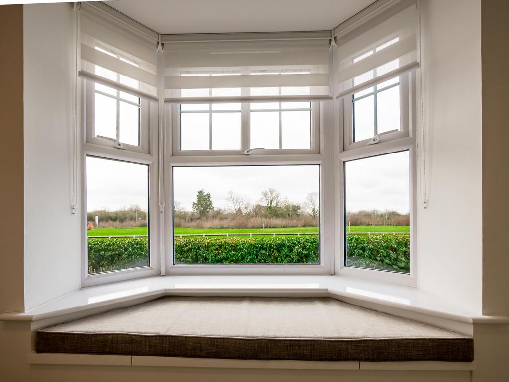 Lounge Window Seat