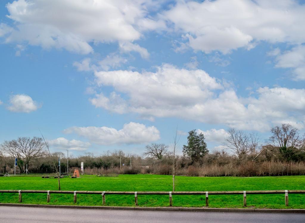 View to Front