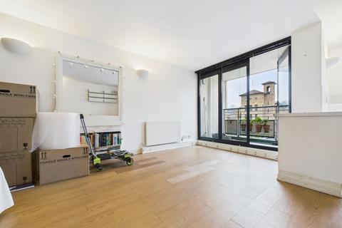 Studio for sale, Burrells Wharf Square, London