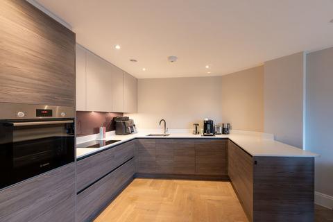 3 bedroom property for sale, Leigh Road, Leigh-On-Sea