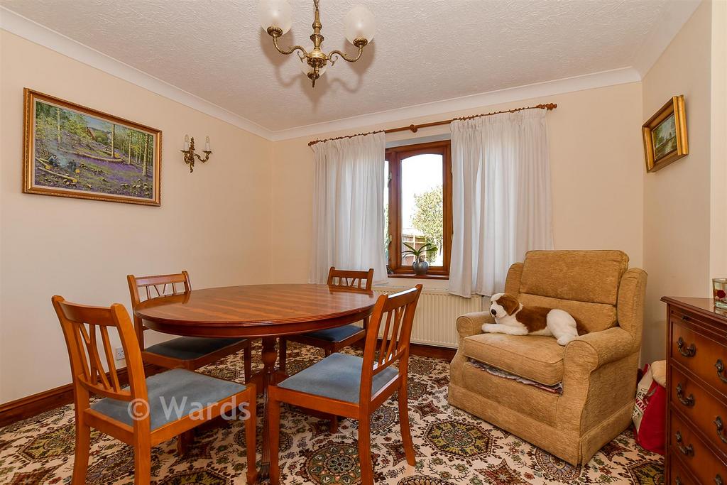 Dining Room/ Bedroom 3