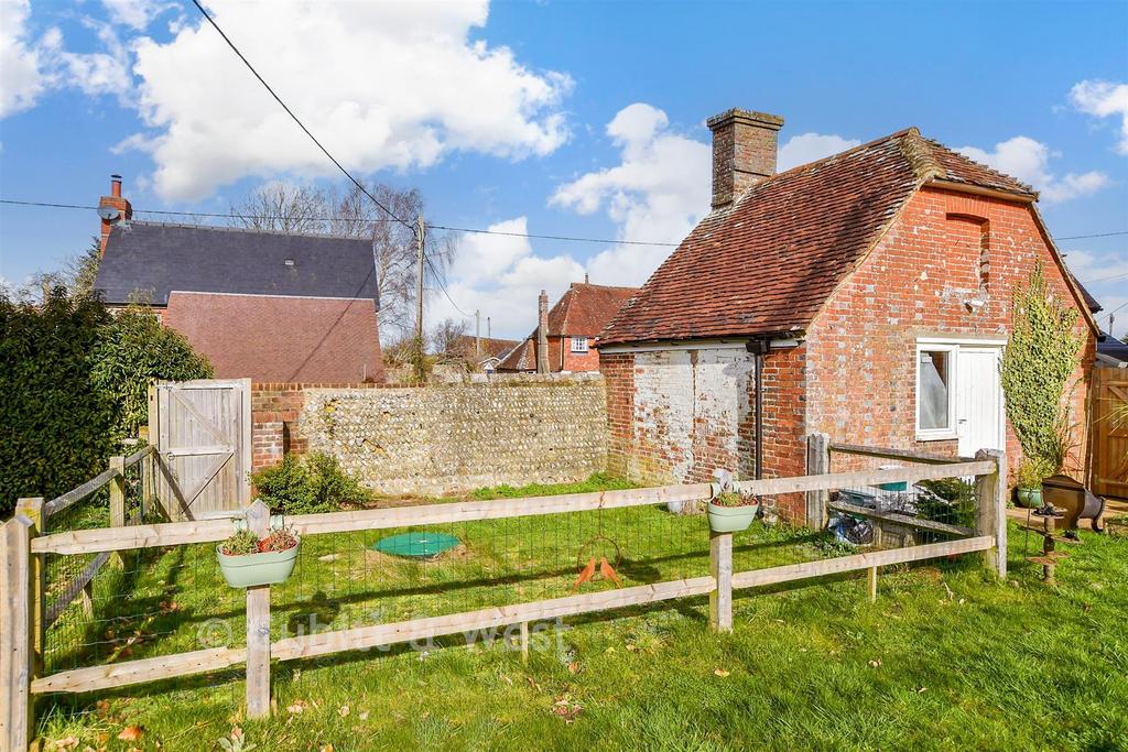 Workshop/Outbuildings