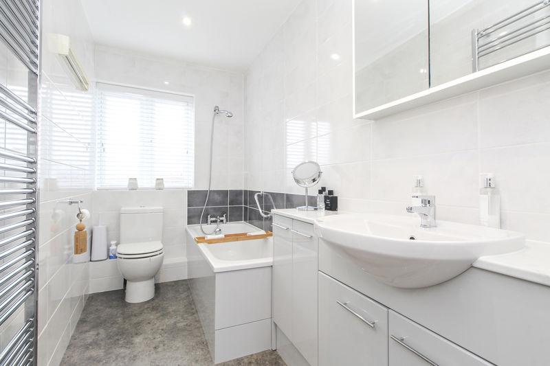 Bedroom One En-Suite