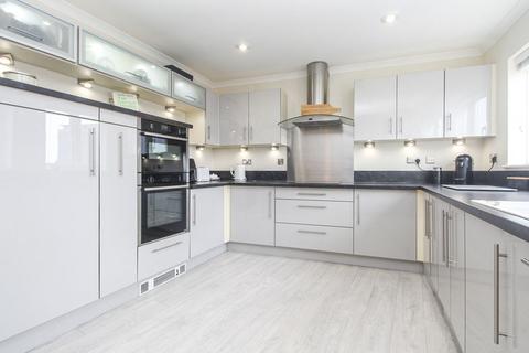3 bedroom apartment for sale, Duckmill Lane, Bedford MK42