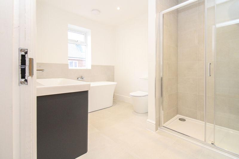 Main bathroom