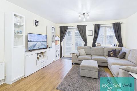 3 bedroom end of terrace house for sale, Charlton Fold, Manchester M28