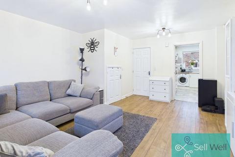 3 bedroom end of terrace house for sale, Charlton Fold, Manchester M28